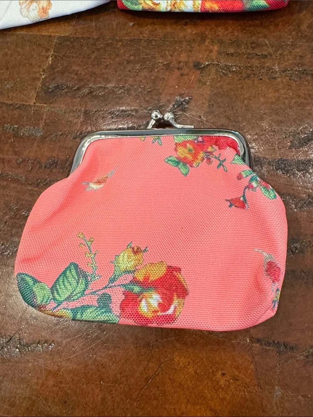 Floral Clasp Coin Purse - Red, Pink, Blue, Black, Cream - Picture 2 of 9
